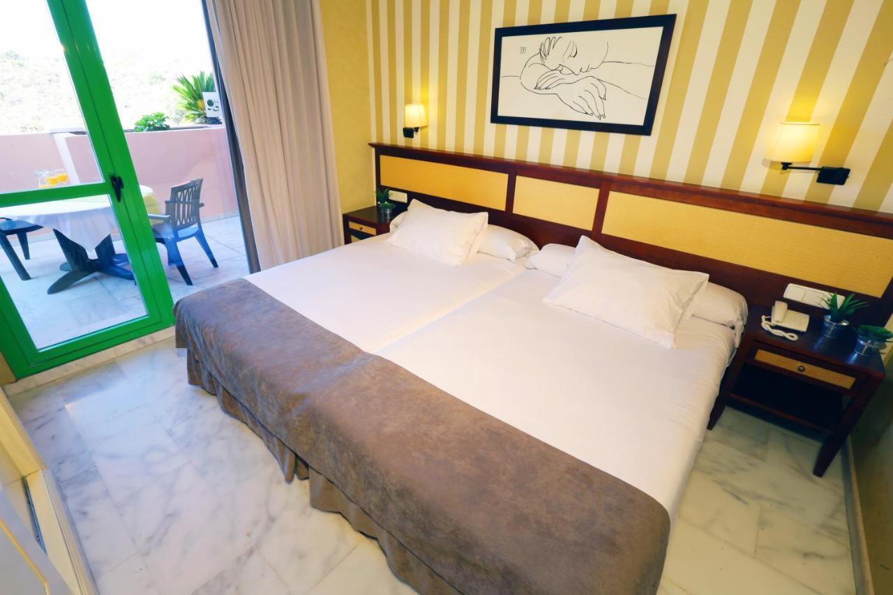 Holiday World Resort Benalmádena Εξωτερικό φωτογραφία