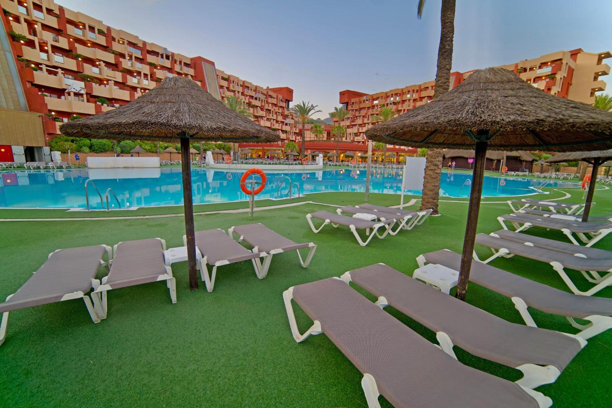 Holiday World Resort Benalmádena Εξωτερικό φωτογραφία