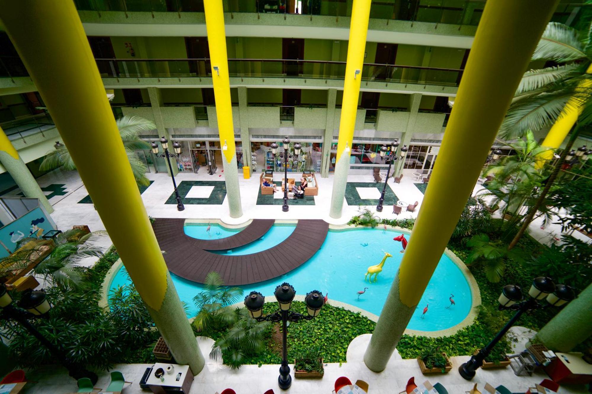 Holiday World Resort Benalmádena Εξωτερικό φωτογραφία