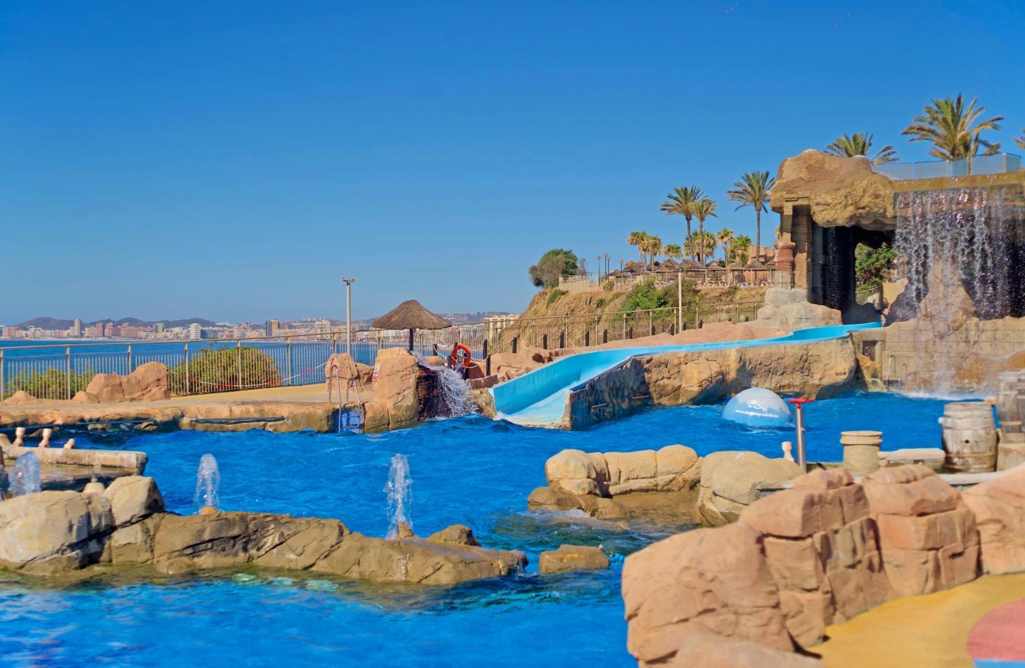 Holiday World Resort Benalmádena Εξωτερικό φωτογραφία