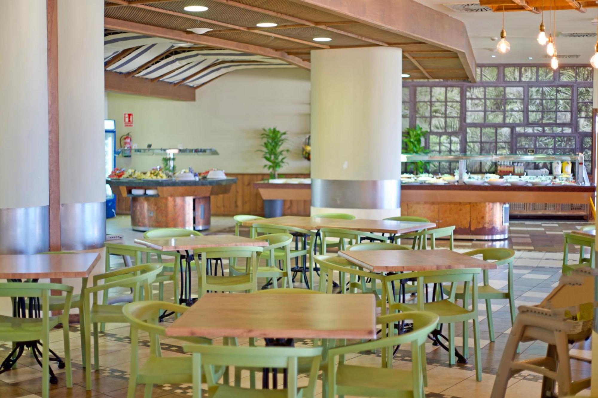 Holiday World Resort Benalmádena Εξωτερικό φωτογραφία